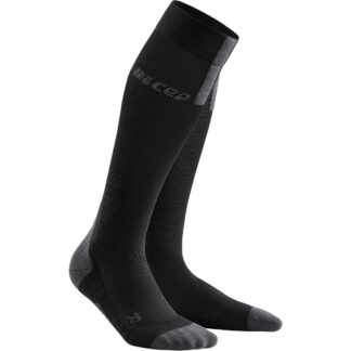 CEP Run Tall Compression Socks 4.0 forbedrer din præstation med avanceret kompression, åndbarhed og komfort. Perfekt til træning og hurtigere restitution!