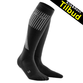 CEP Cold Weather Compression Socks holder dine fødder varme, øger blodcirkulationen og stabiliserer dine led, så du kan træne komfortabelt i koldt vejr.