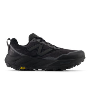 New Balance Hierro 9 GTX er en let og komfortabel trailsko med fremragende greb, støddæmpning og beskyttelse i ujævnt terræn.